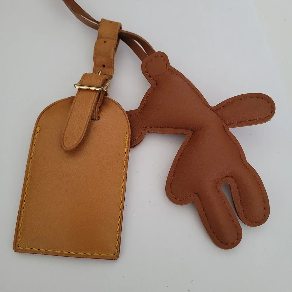 Louis Vuitton Bear Luggage Tag Bag Charm Vachetta Leather Brown Made in France